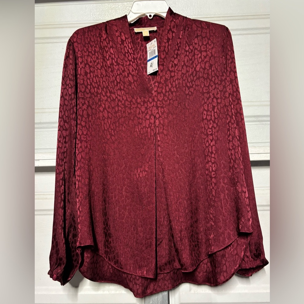 Michaels Deep Red Patterned Blouse - Picture 4 of 9